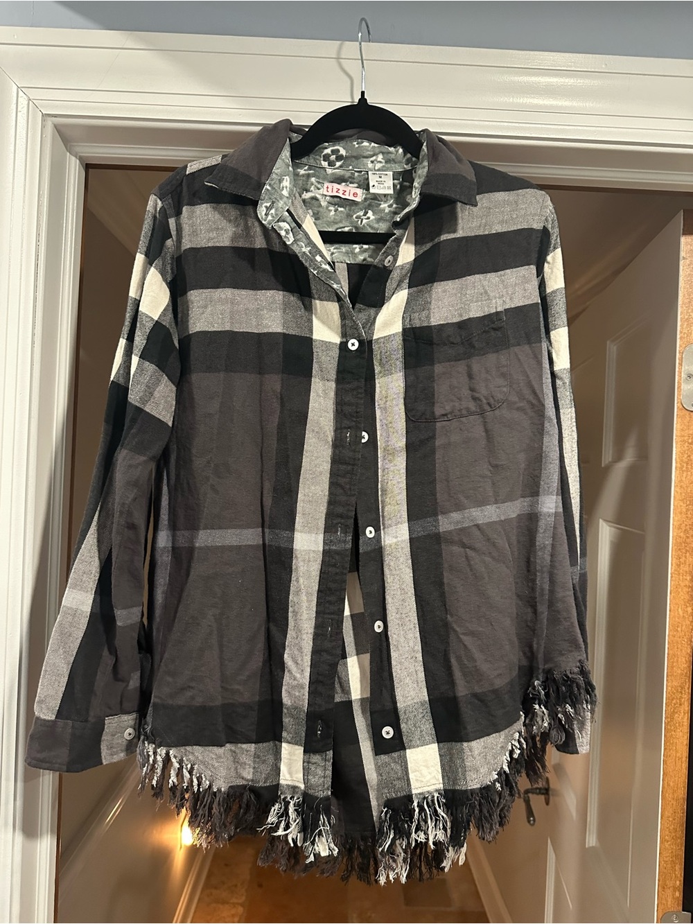Women’s Black & Gray Plaid Fringe Button-Down Shirt
